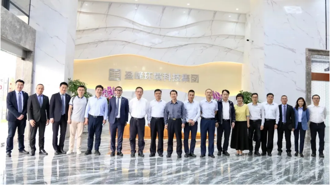 中国环境监测总站及省市区领导一行莅临cq9电子环境调研指导